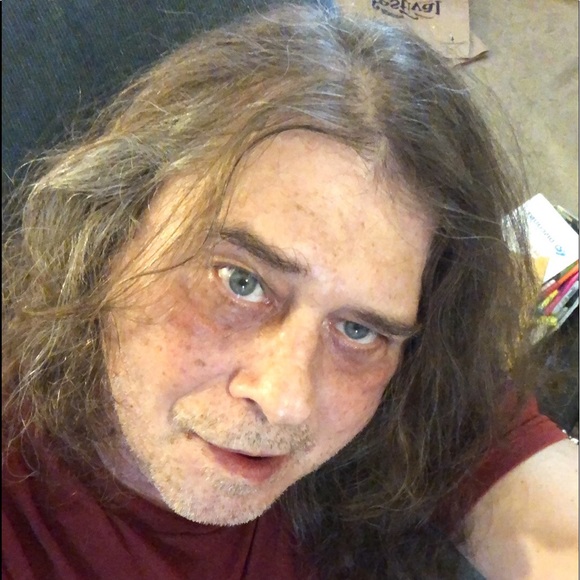 Meet your Posher, Gregory - Picture 3 of 3